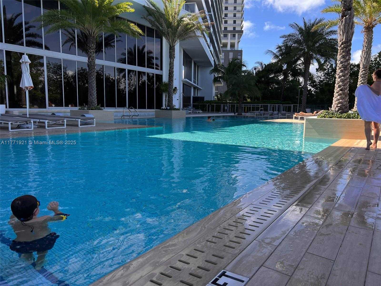 Small Image of 16385 BISCAYNE BLVD #1906, North Miami Beach Number 33
