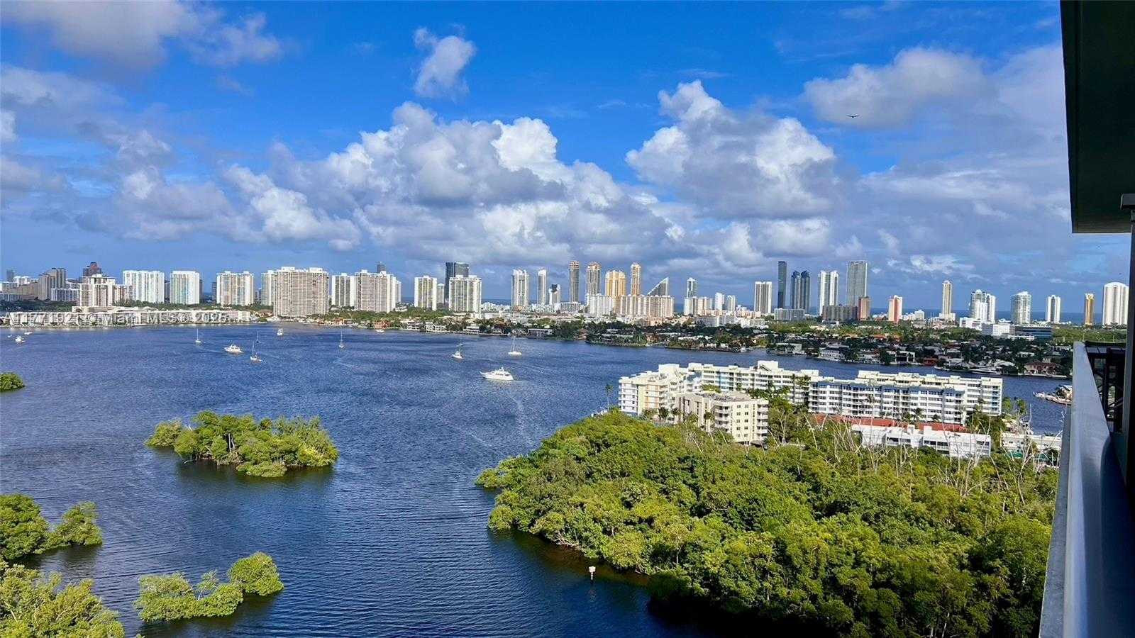 Small Image of 16385 BISCAYNE BLVD #1906, North Miami Beach Number 4