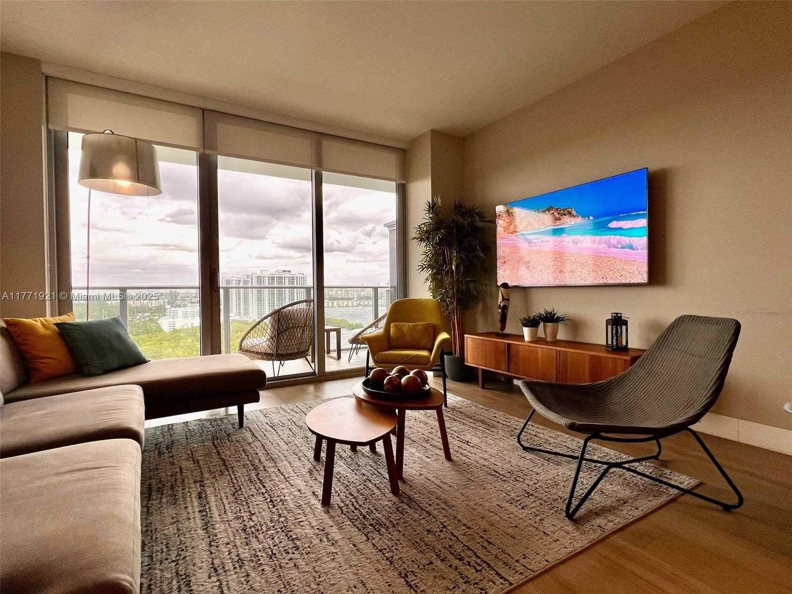 Small Image of 16385 BISCAYNE BLVD #1906, North Miami Beach Number 6