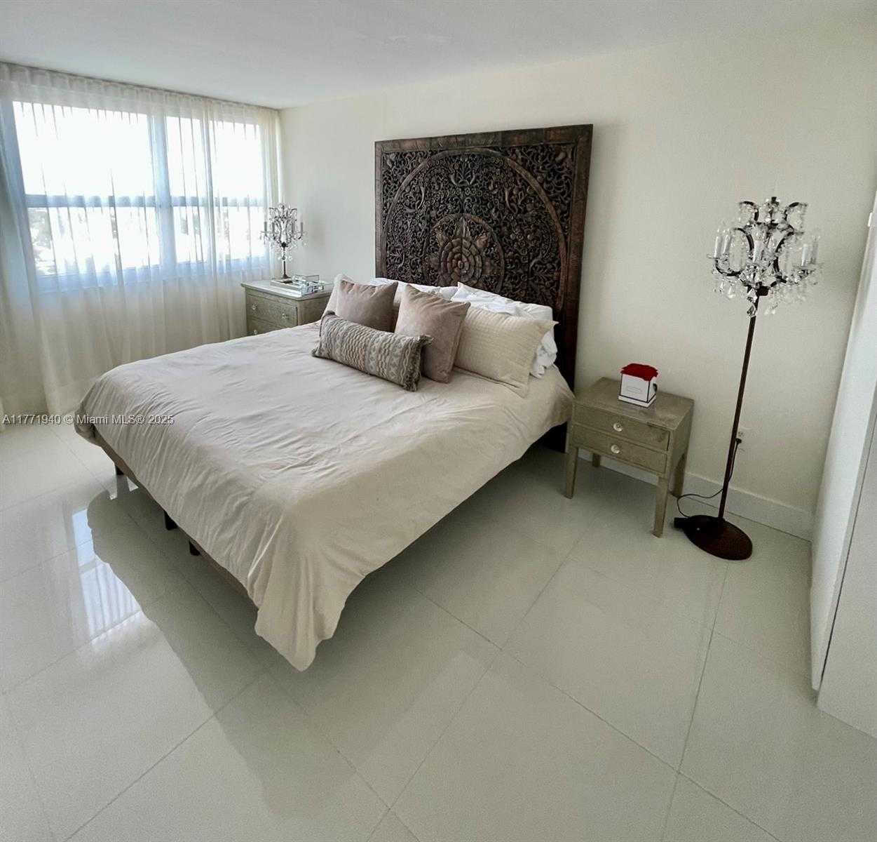 Small Image of 650 WEST AVE #1212, Miami Beach Number 7
