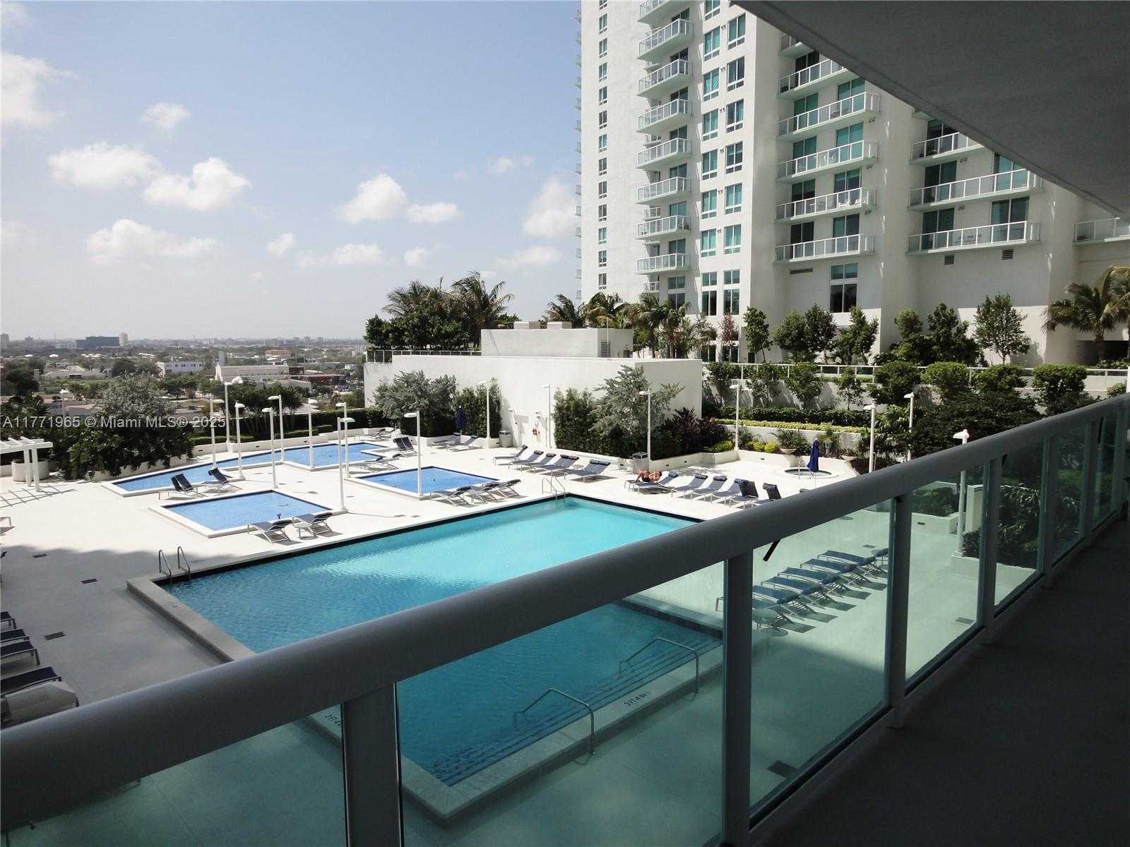 Small Image of 1800 NORTH BAYSHORE DR #1204, Miami Number 11