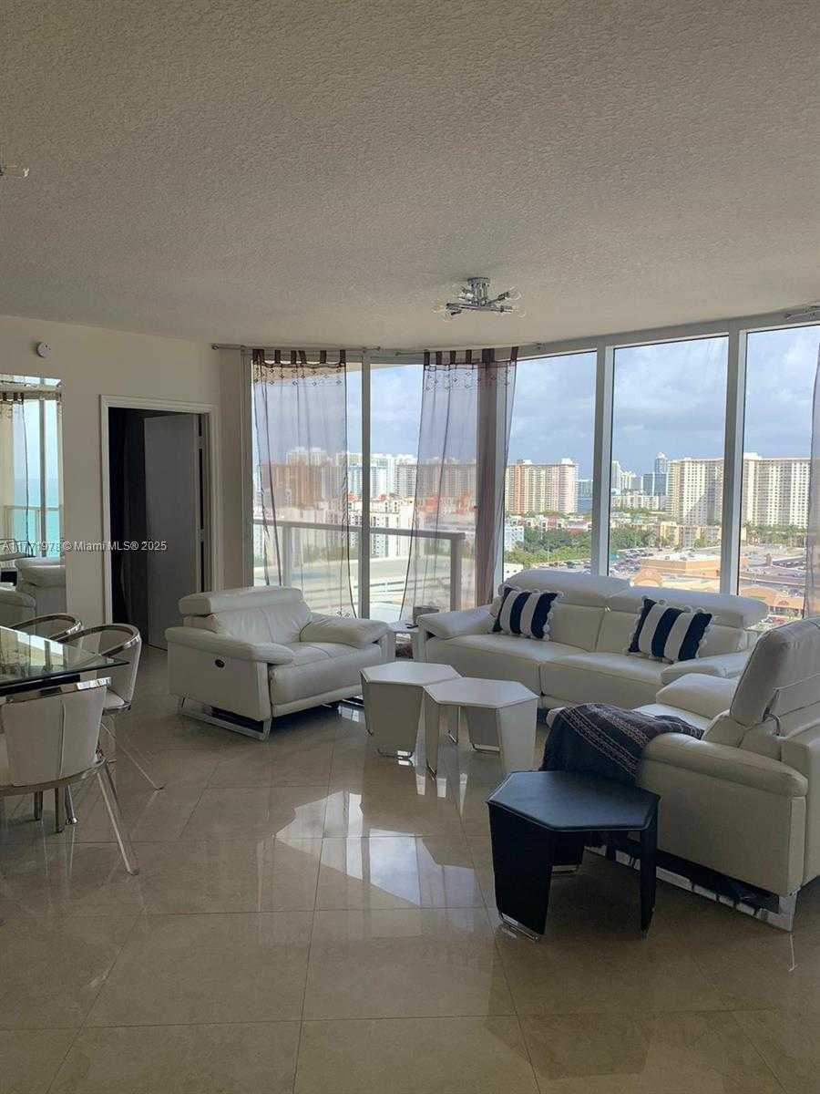Small Image of 16699 COLLINS AVE #1607, Sunny Isles Beach Number 6