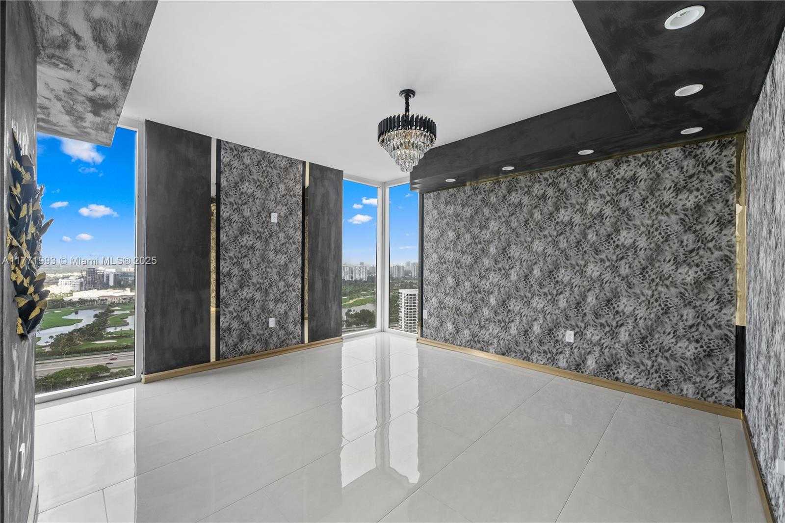 Small Image of 3370 HIDDEN BAY DR #3311, Aventura Number 14