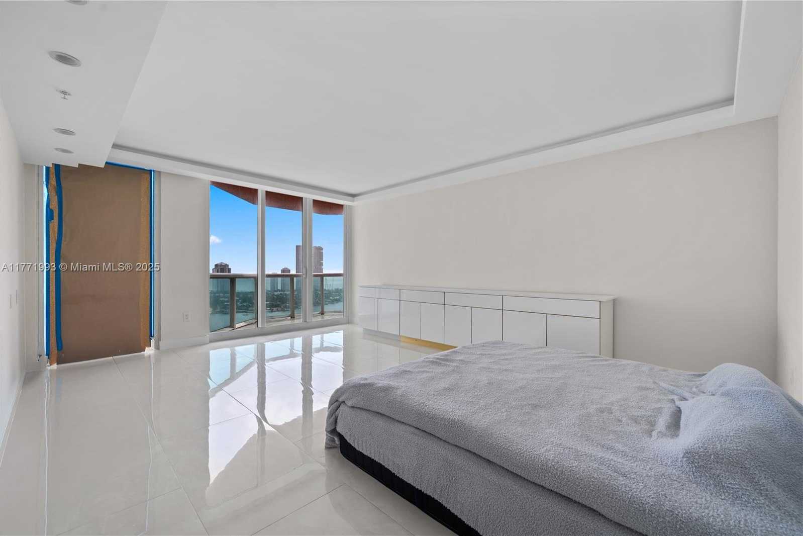 Small Image of 3370 HIDDEN BAY DR #3311, Aventura Number 16