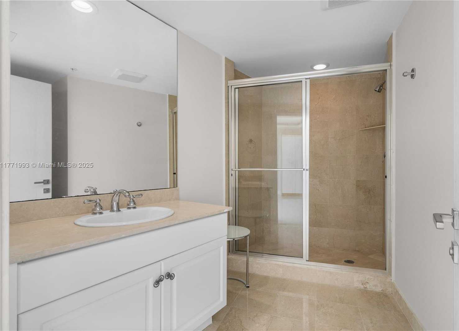 Small Image of 3370 HIDDEN BAY DR #3311, Aventura Number 32