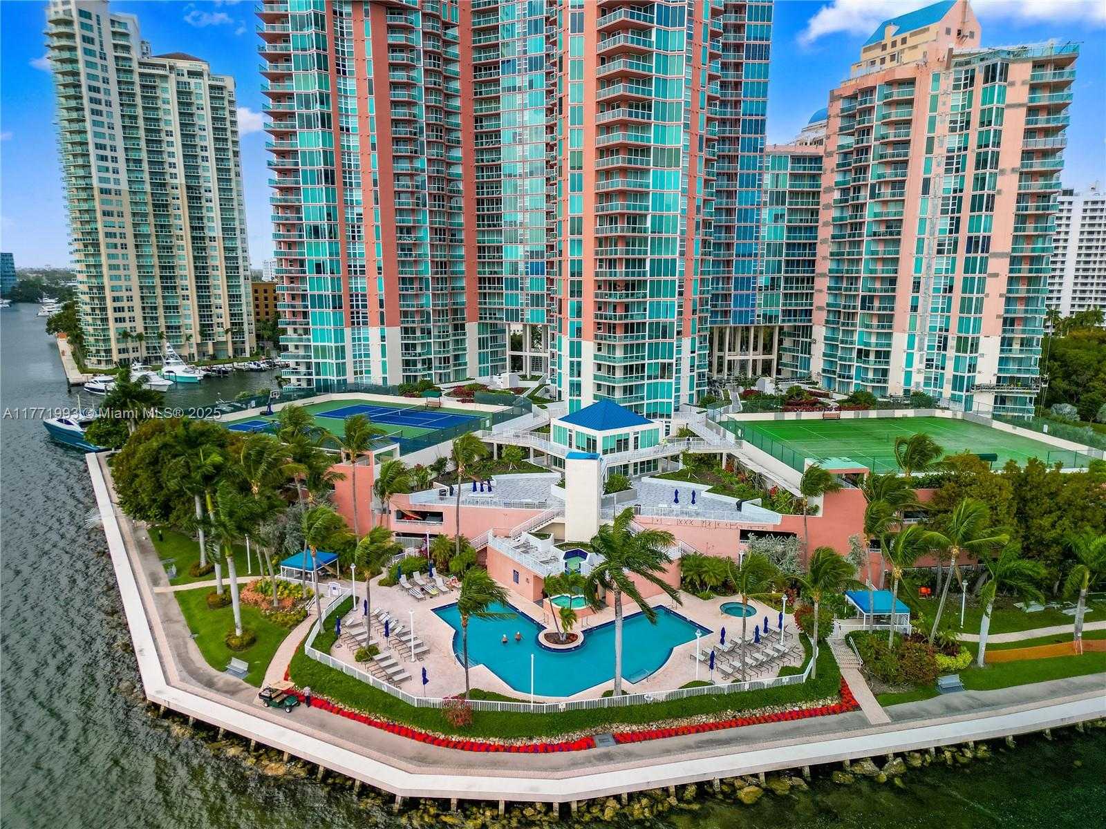 Small Image of 3370 HIDDEN BAY DR #3311, Aventura Number 35