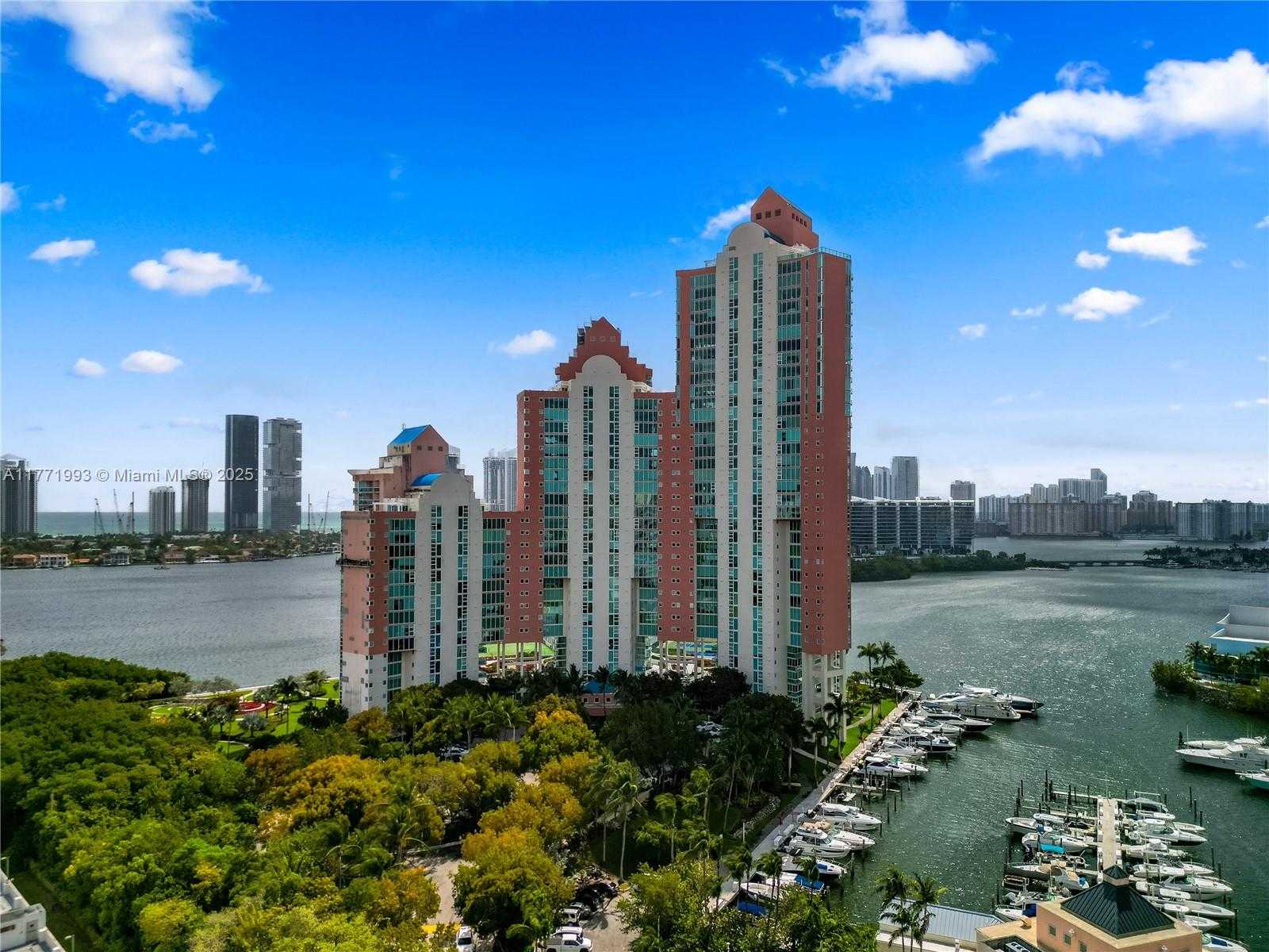 Small Image of 3370 HIDDEN BAY DR #3311, Aventura Number 43