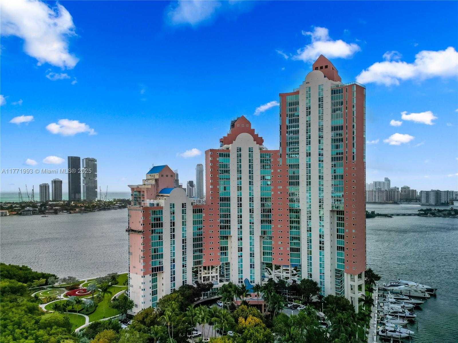 Small Image of 3370 HIDDEN BAY DR #3311, Aventura Number 45