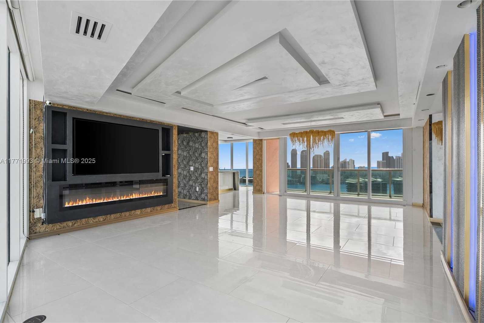 Small Image of 3370 HIDDEN BAY DR #3311, Aventura Number 7