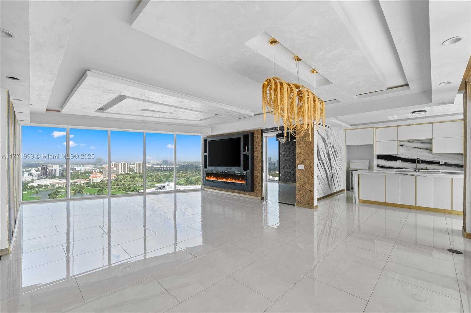 Small Image of 3370 HIDDEN BAY DR #3311, Aventura Number 8