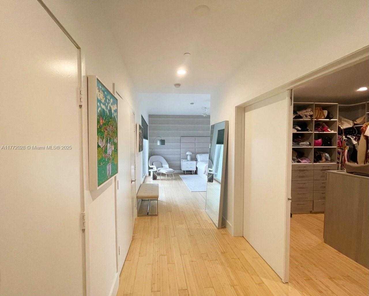 Small Image of 6103 #506, Miami Beach Number 10