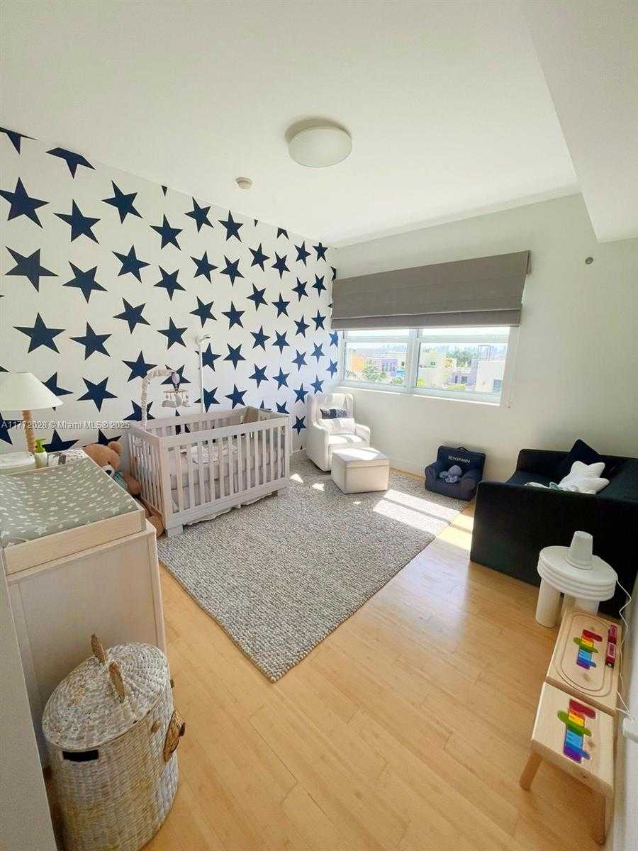 Small Image of 6103 #506, Miami Beach Number 13