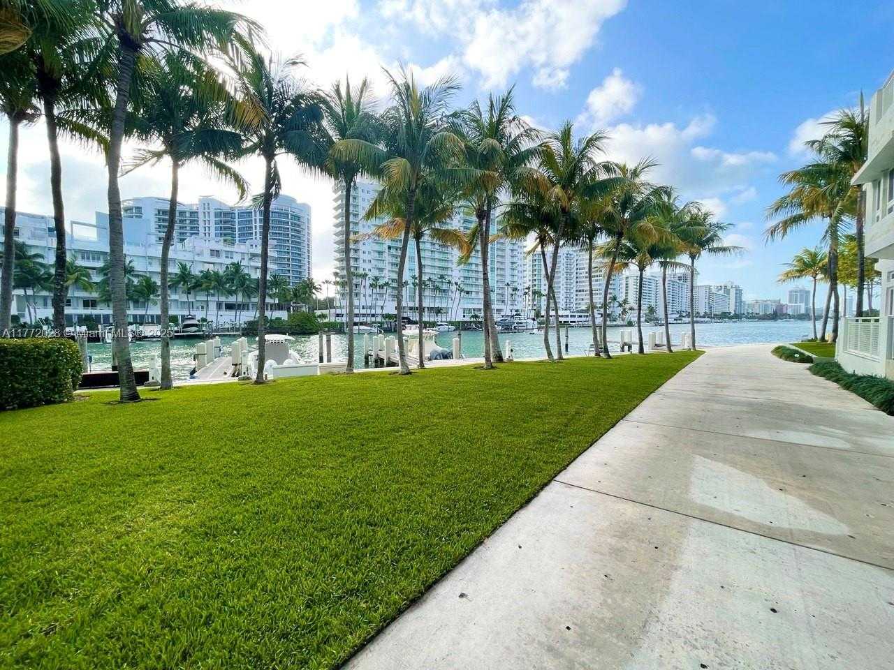 Small Image of 6103 #506, Miami Beach Number 25