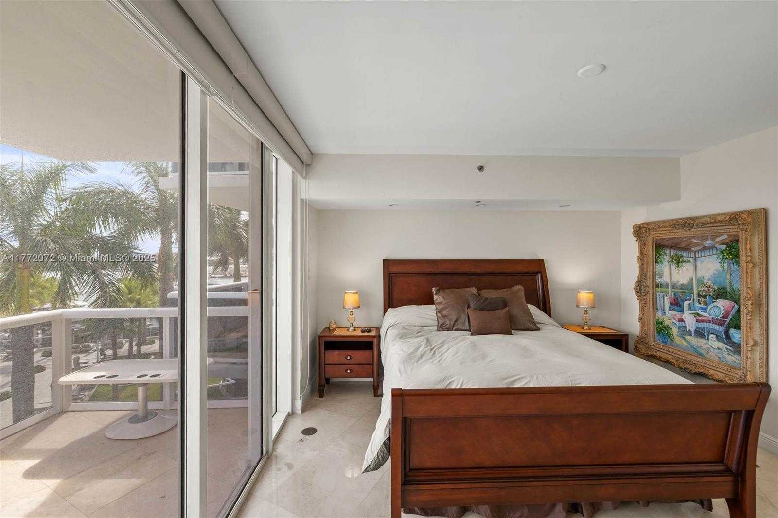 Small Image of 400 ALTON RD #808, Miami Beach Number 18