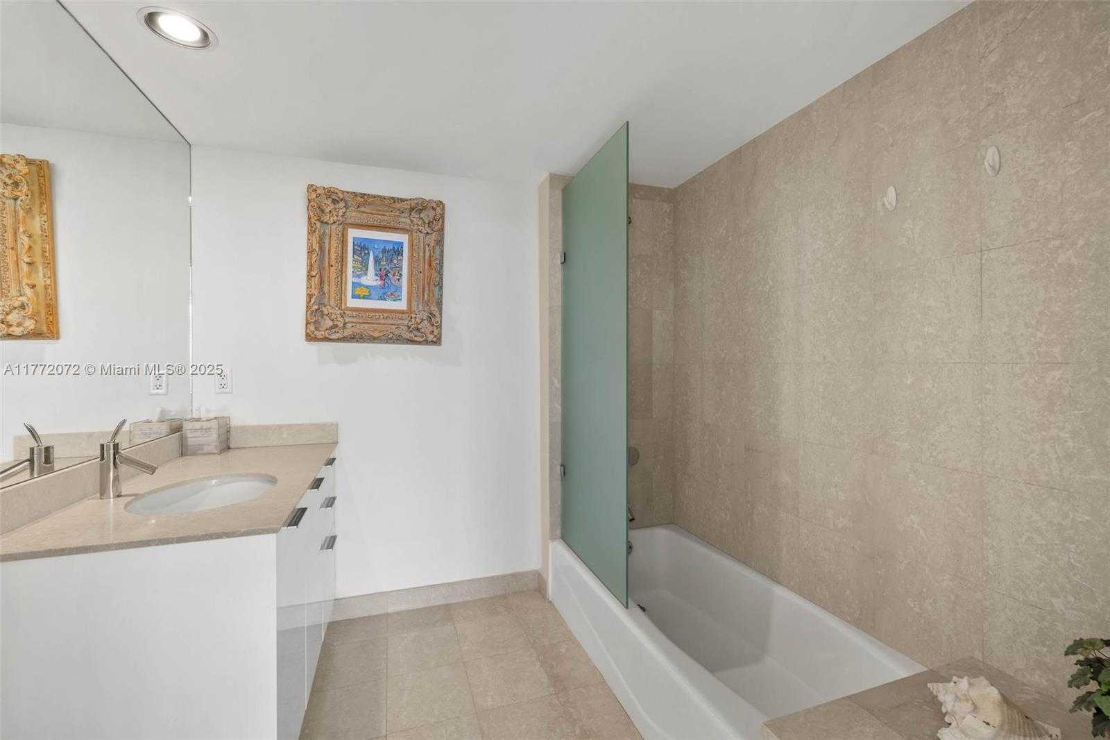 Small Image of 400 ALTON RD #808, Miami Beach Number 32