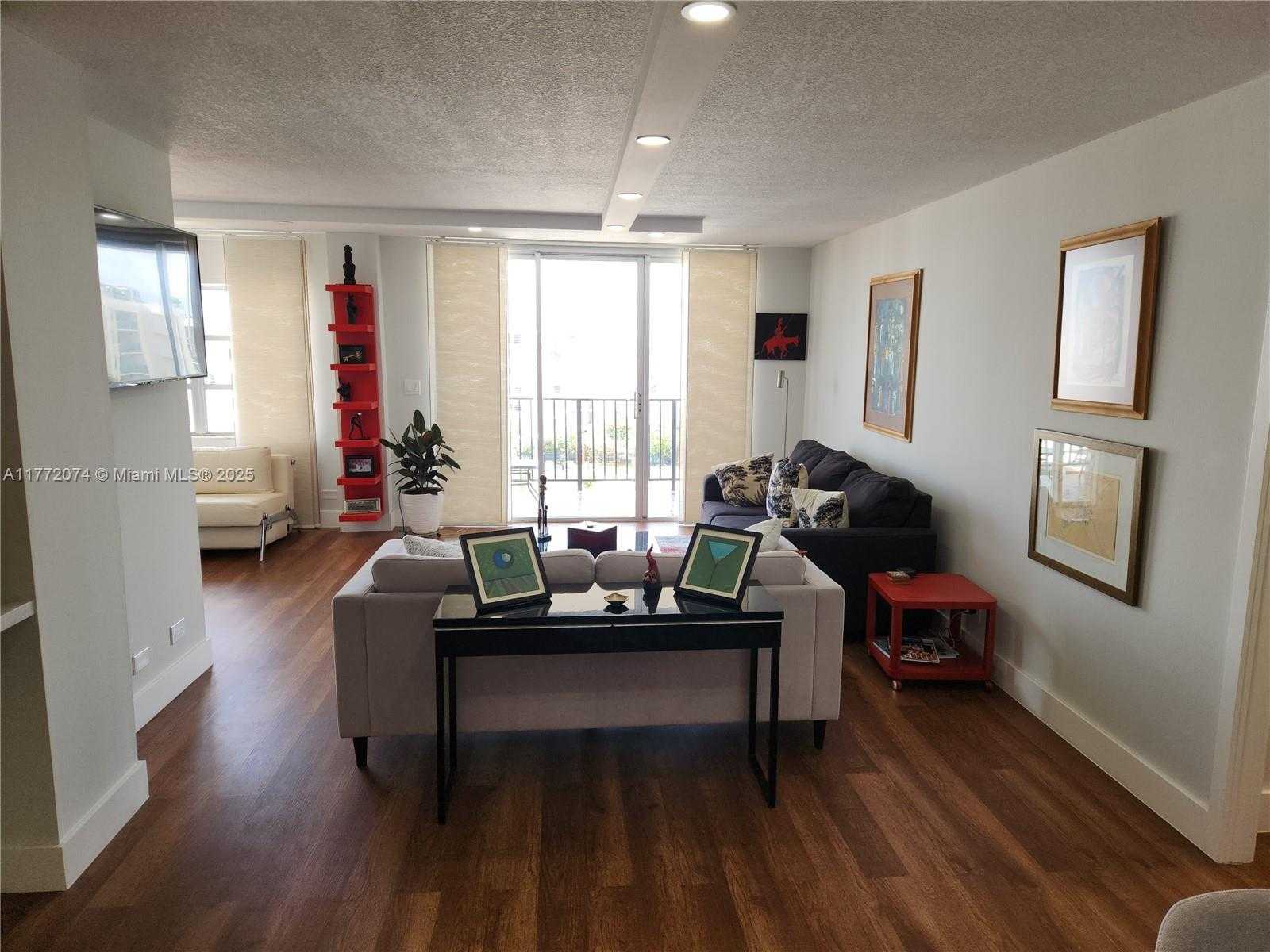 Small Image of 1001 91ST ST #706, Bay Harbor Islands Number 3