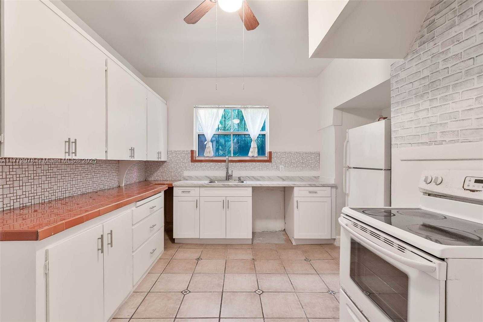 Small Image of 1769 SOUTH WEST 24TH TER, Miami Number 12