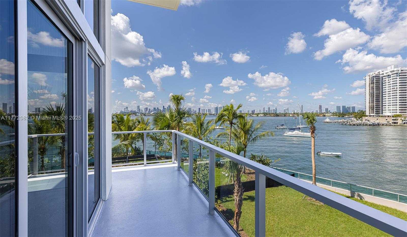 Small Image of 1500 BAY RD #N-0301, Miami Beach Number 13
