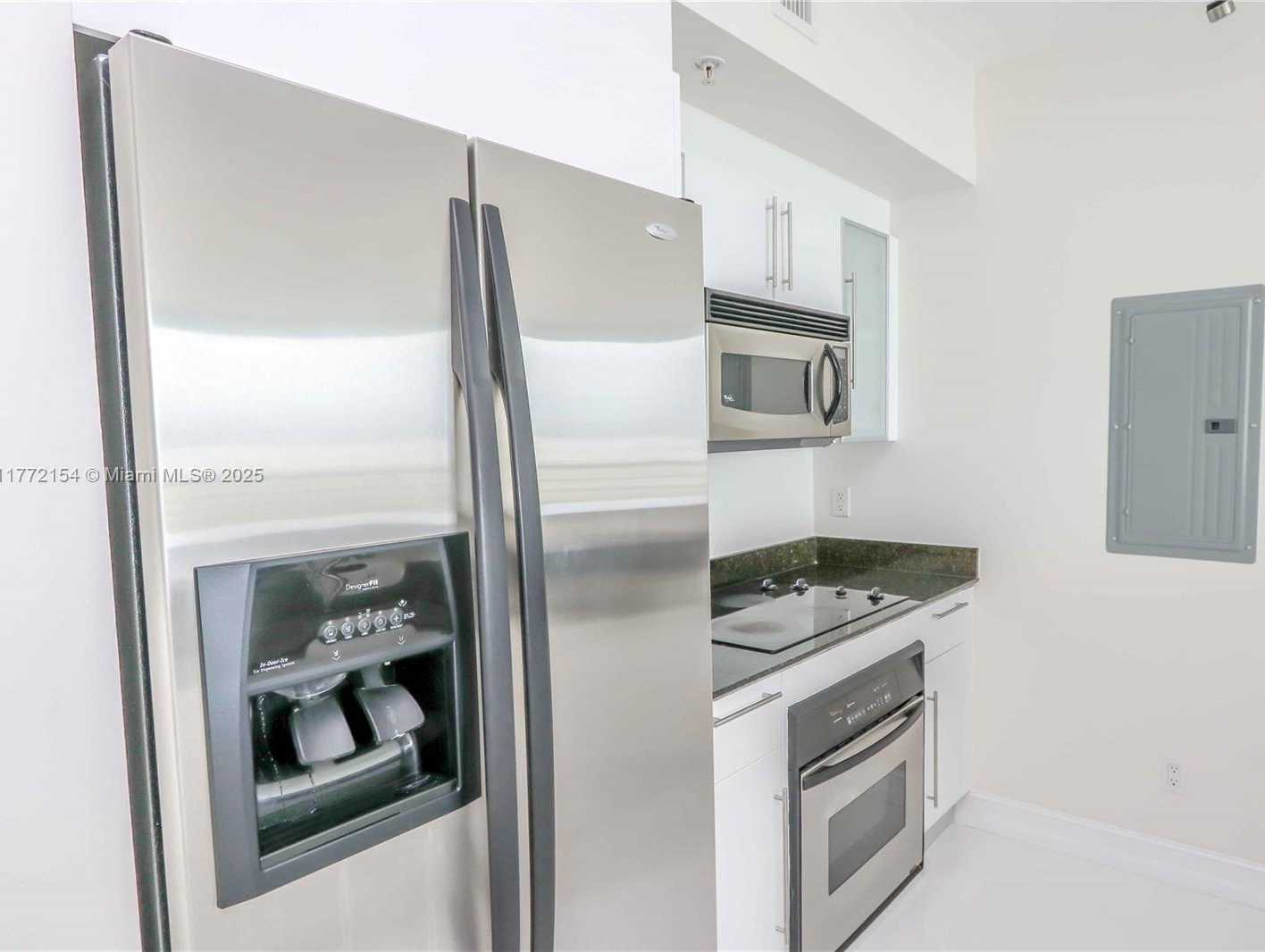 Small Image of 325 SOUTH BISCAYNE BLVD #1922, Miami Number 11
