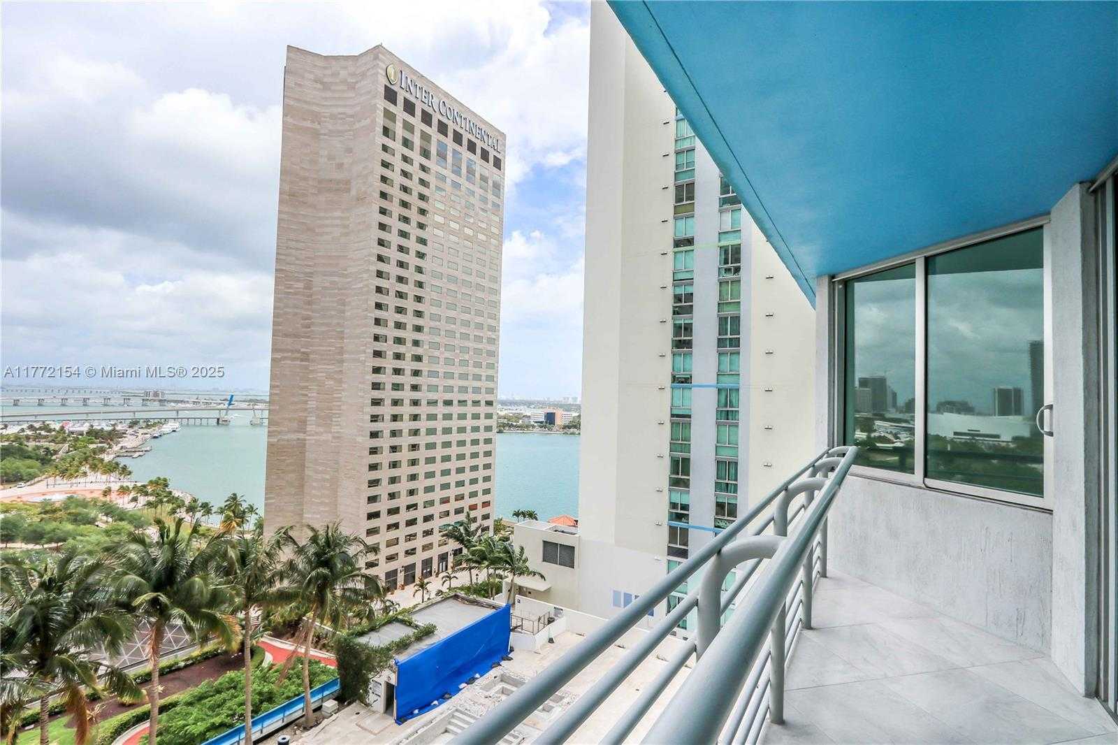 Small Image of 325 SOUTH BISCAYNE BLVD #1922, Miami Number 26