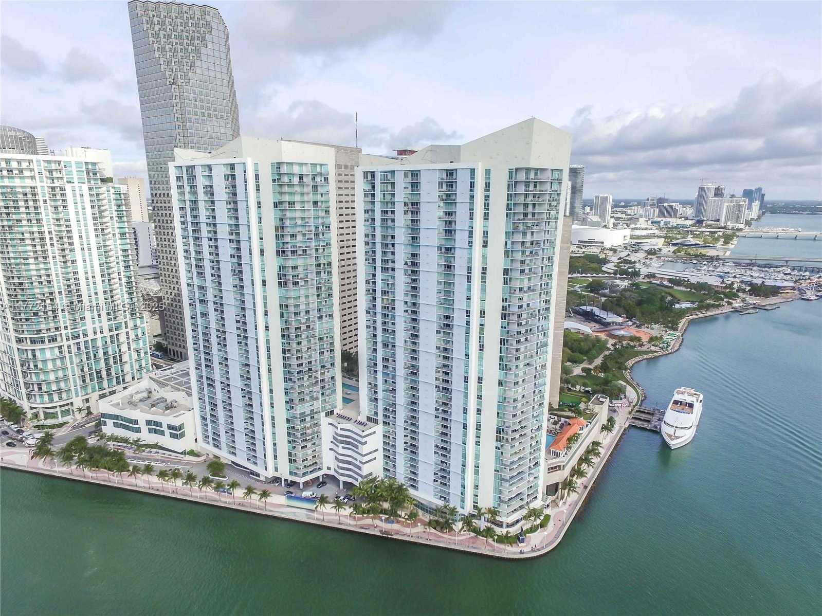 Small Image of 325 SOUTH BISCAYNE BLVD #1922, Miami Number 29