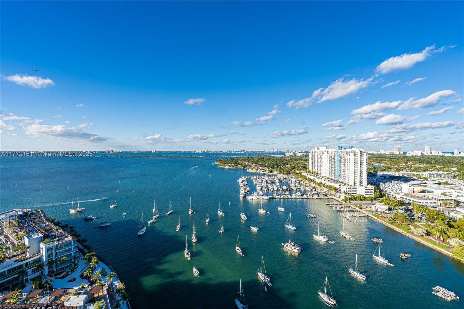 Small Image of 10 VENETIAN WAY #PH4, Miami Beach Number 17