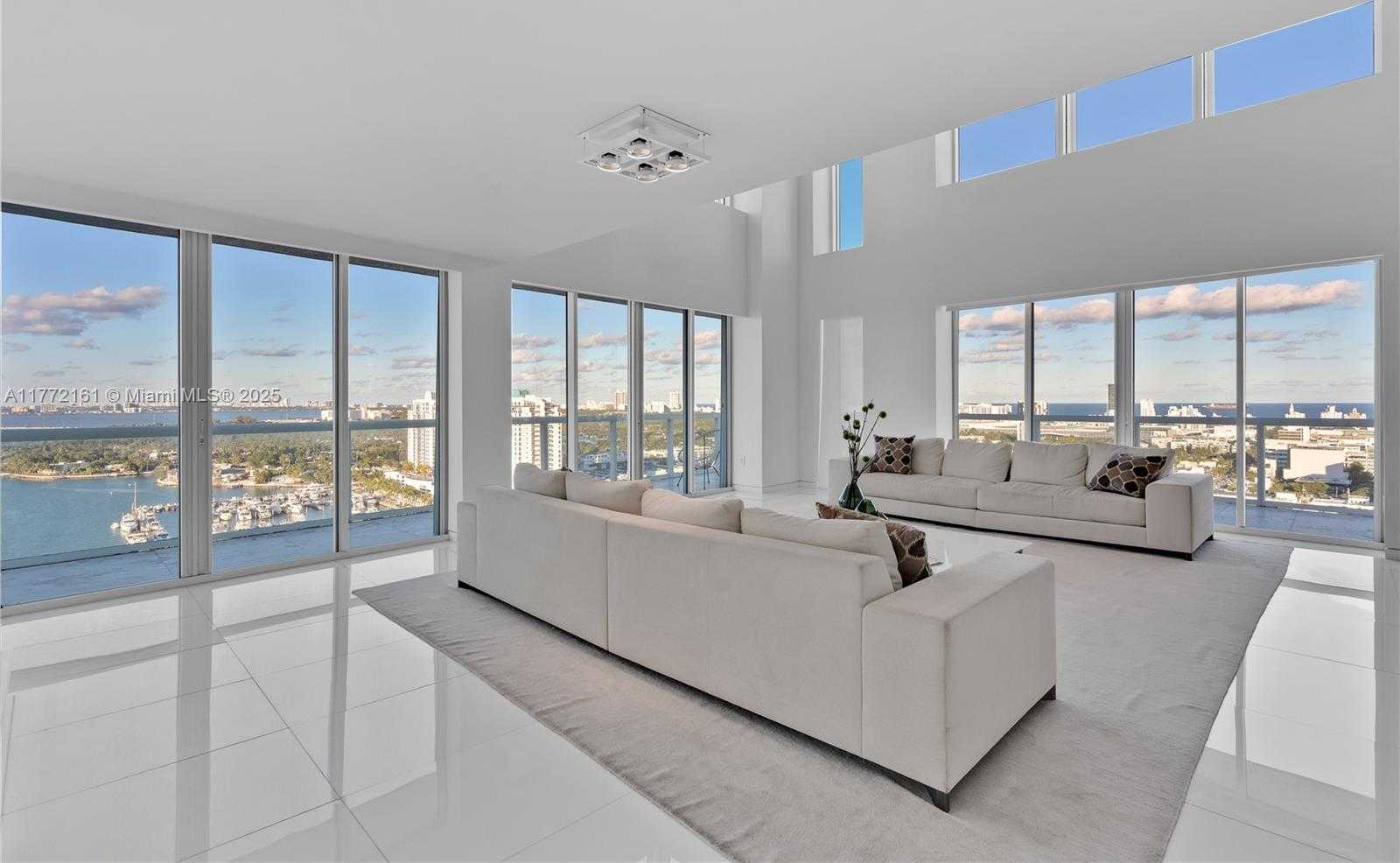 Small Image of 10 VENETIAN WAY #PH4, Miami Beach Number 2