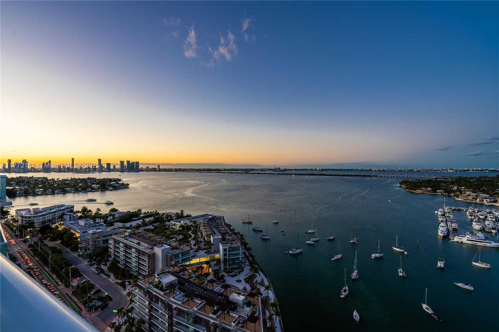 Small Image of 10 VENETIAN WAY #PH4, Miami Beach Number 20