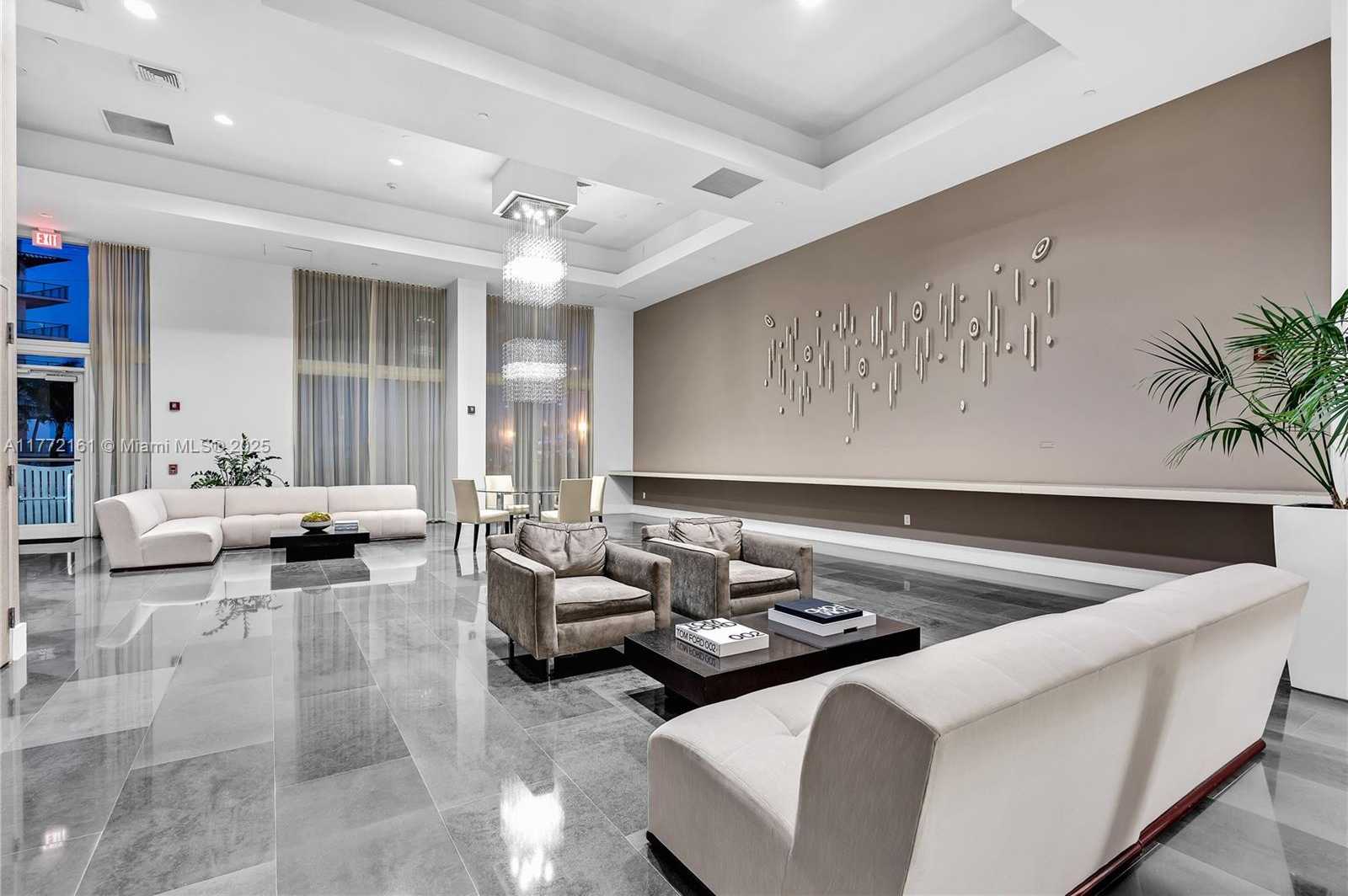 Small Image of 10 VENETIAN WAY #PH4, Miami Beach Number 44
