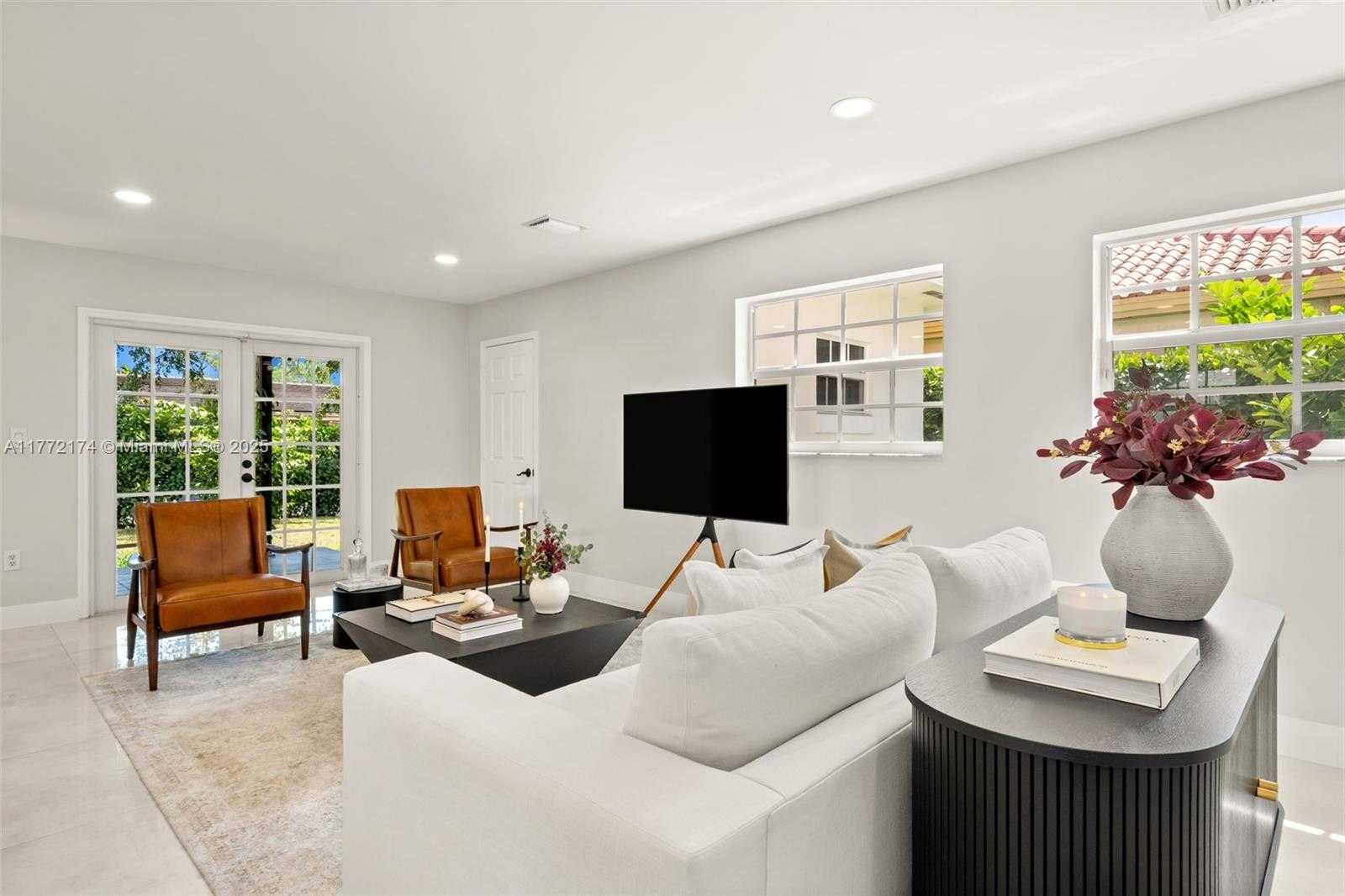 Small Image of 911 SOUTH WEST 57TH AVE #911, Coral Gables Number 7