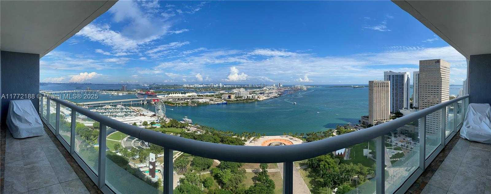Small Image of 50 BISCAYNE BLVD #3508, Miami Number 3