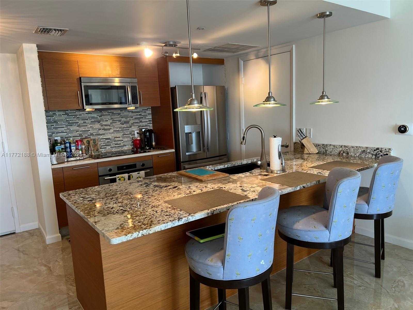 Small Image of 50 BISCAYNE BLVD #3508, Miami Number 7