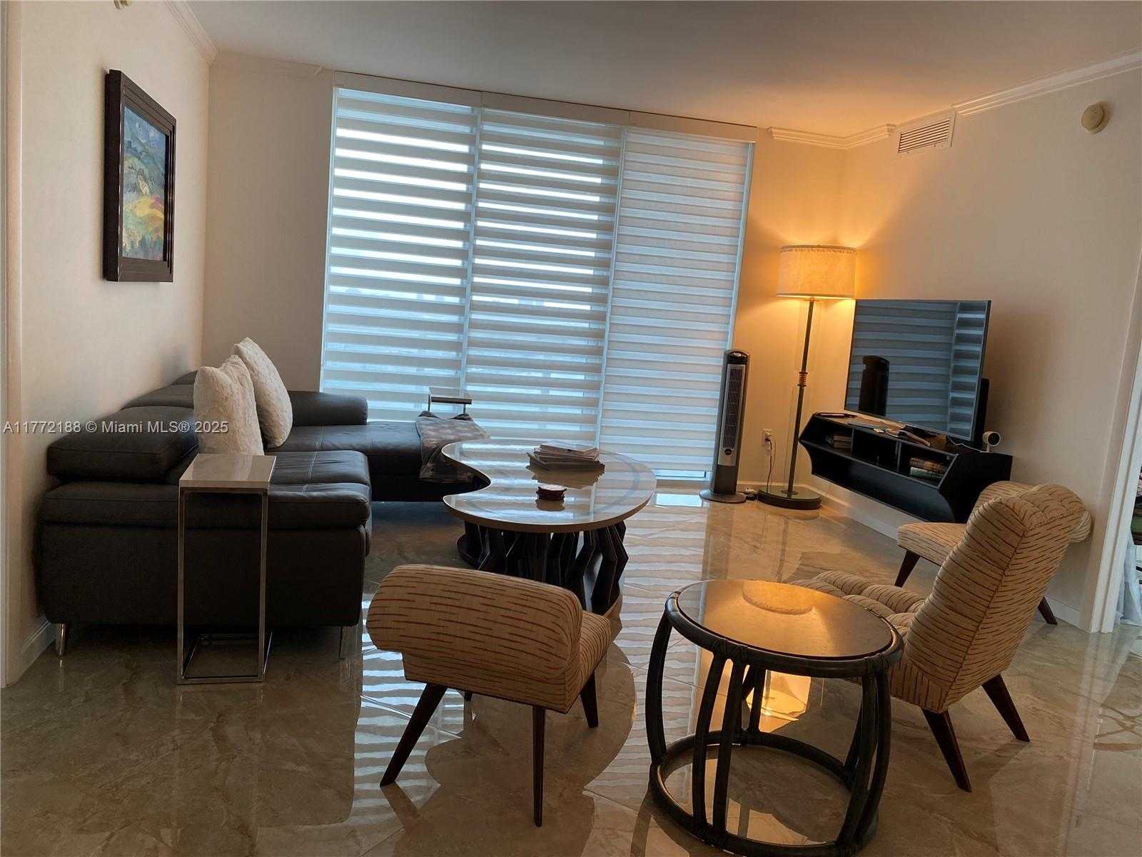 Small Image of 50 BISCAYNE BLVD #3508, Miami Number 9