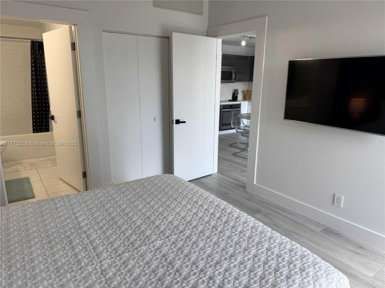 Small Image of 151 SOUTH EAST 1ST ST #2505, Miami Number 14