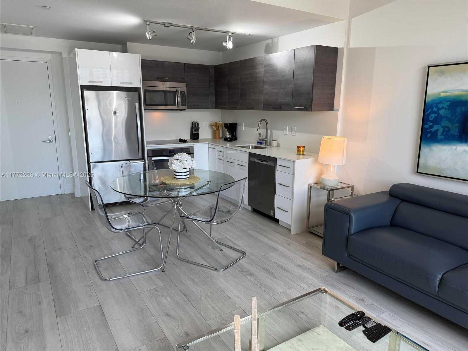 Small Image of 151 SOUTH EAST 1ST ST #2505, Miami Number 47