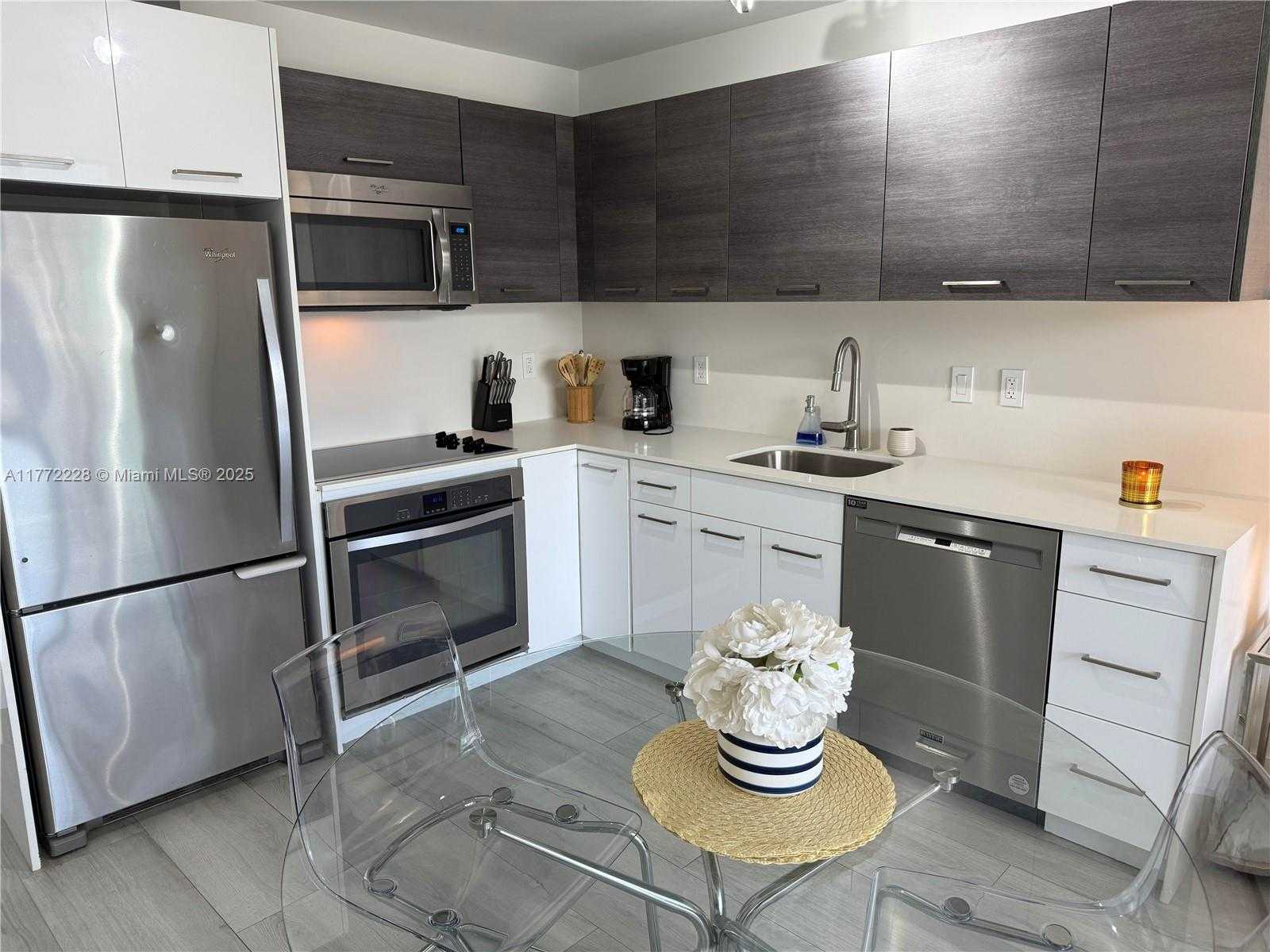 Small Image of 151 SOUTH EAST 1ST ST #2505, Miami Number 51