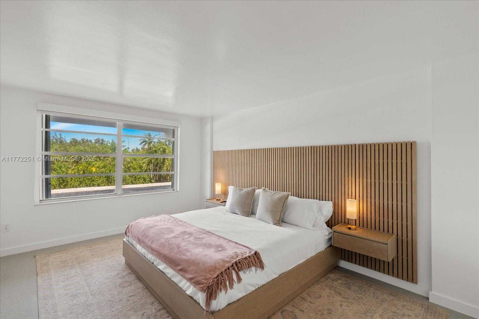 Small Image of 155 OCEAN LANE DR #208, Key Biscayne Number 12