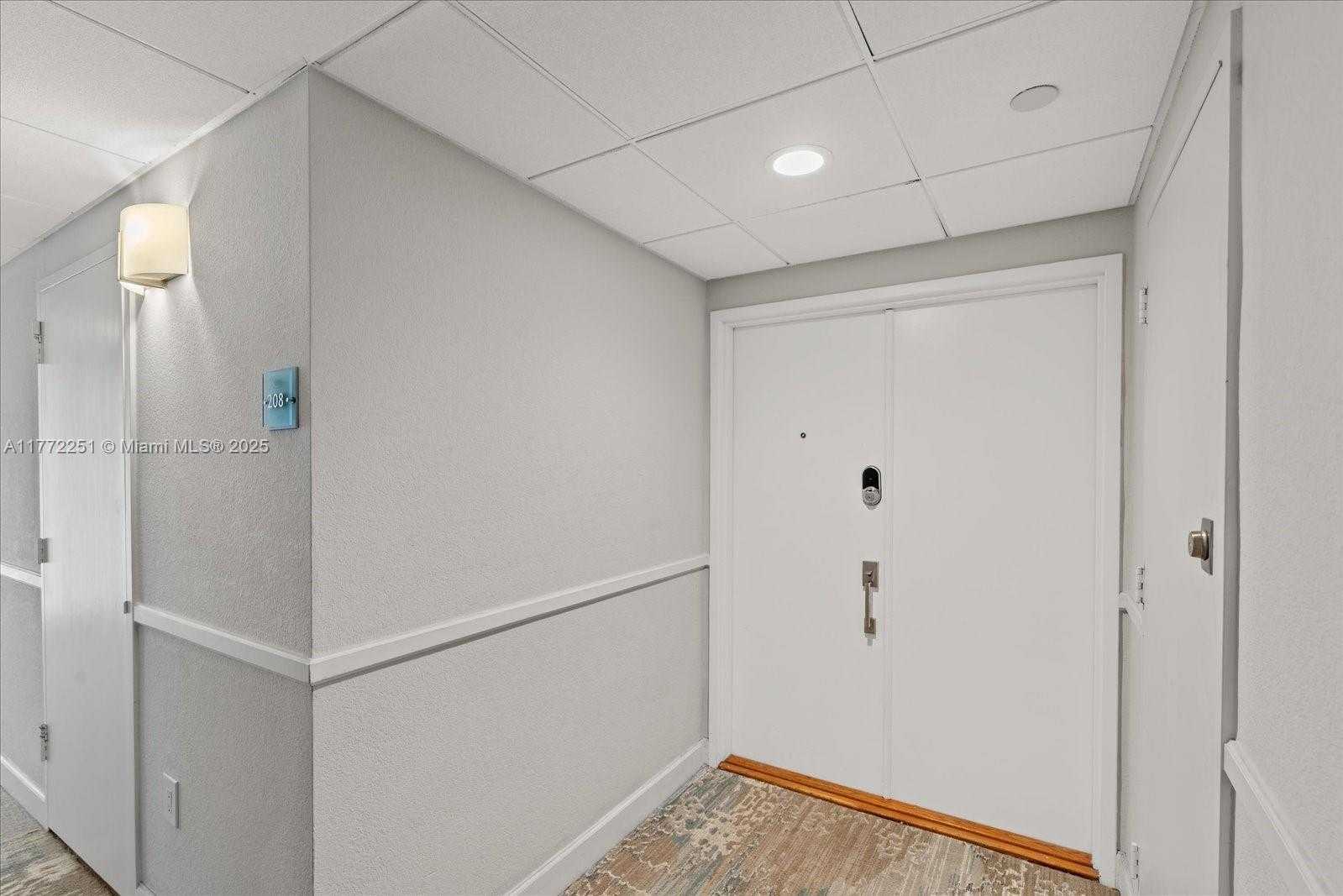 Small Image of 155 OCEAN LANE DR #208, Key Biscayne Number 26