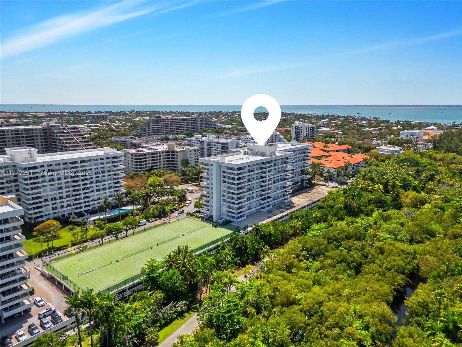 Small Image of 155 OCEAN LANE DR #208, Key Biscayne Number 32