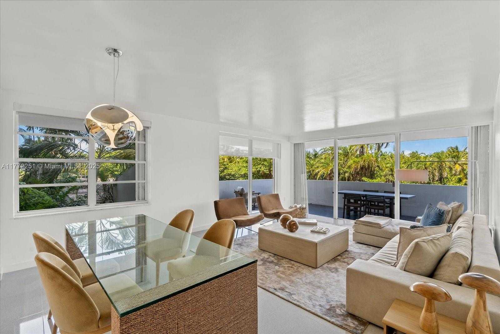 Small Image of 155 OCEAN LANE DR #208, Key Biscayne Number 5