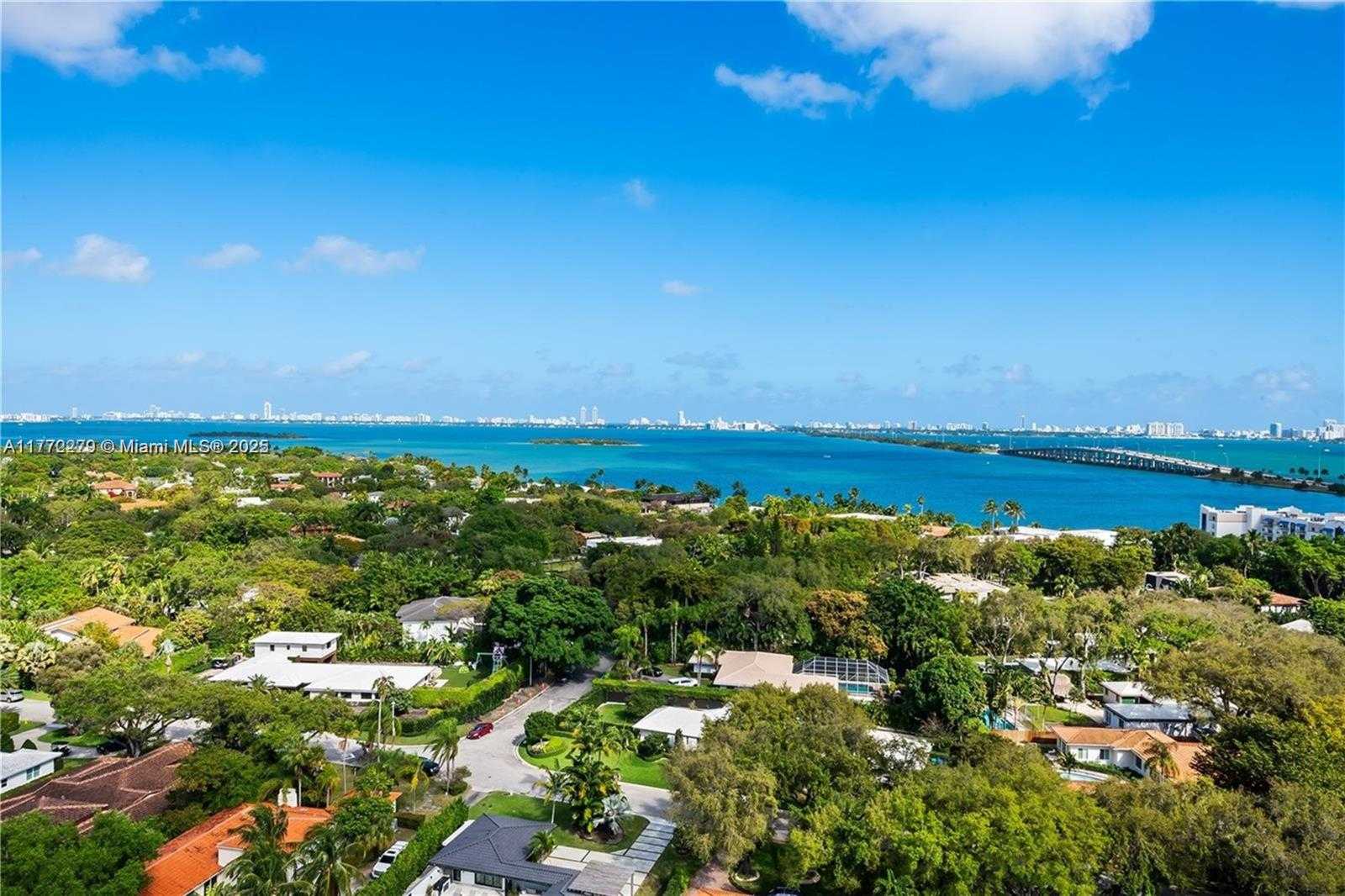 Small Image of 4250 BISCAYNE BLVD #509, Miami Number 3