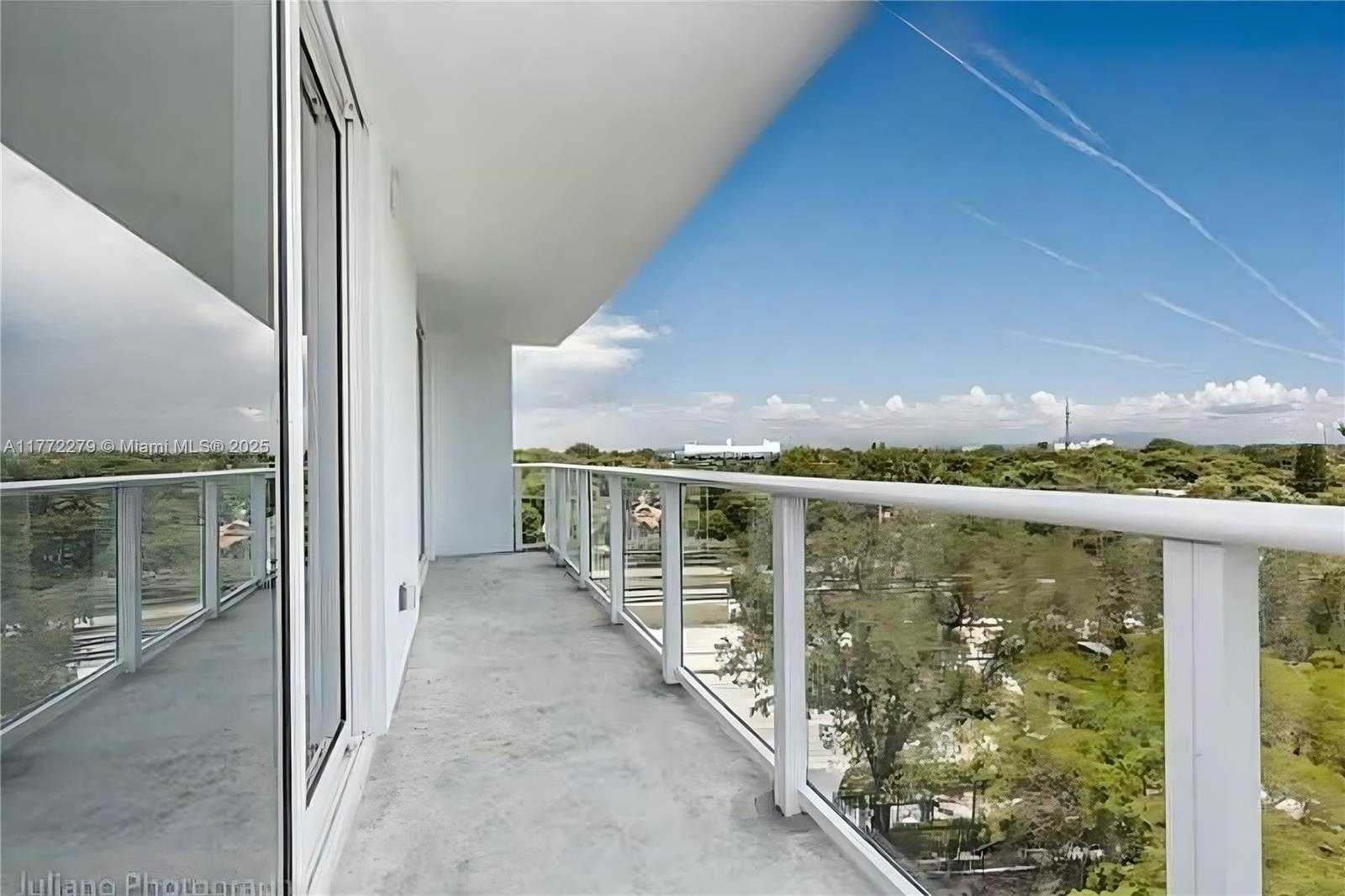 Small Image of 4250 BISCAYNE BLVD #509, Miami Number 7