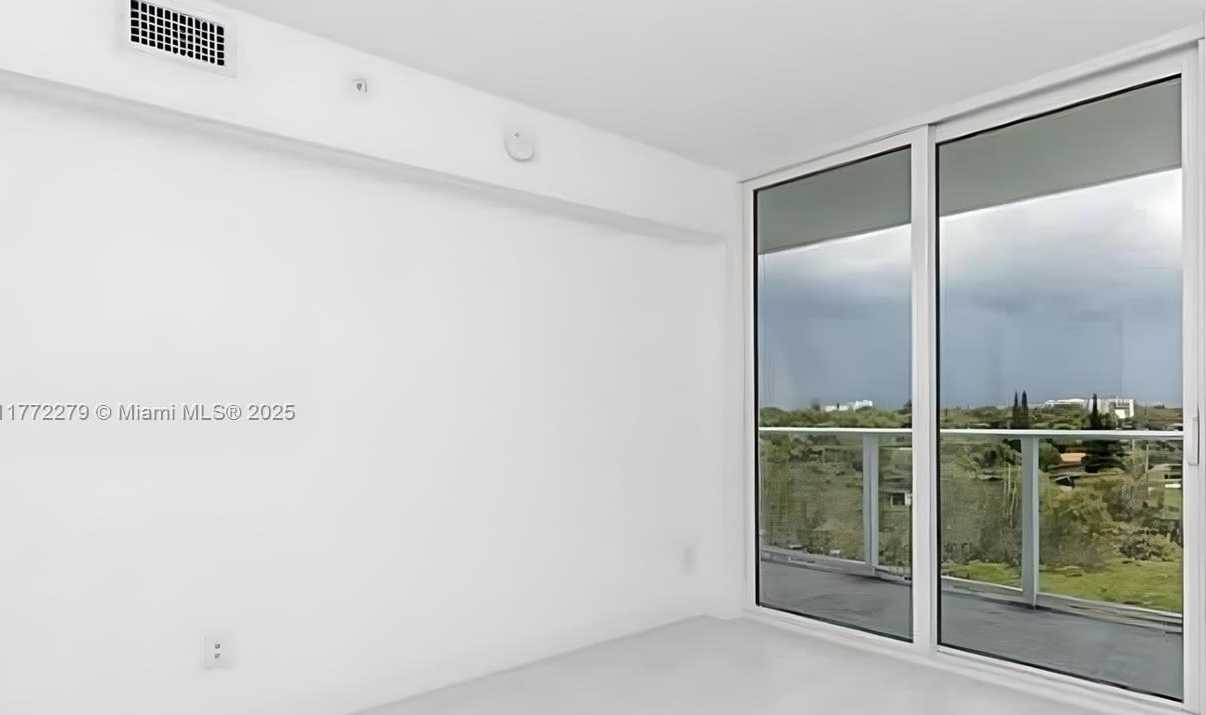 Small Image of 4250 BISCAYNE BLVD #509, Miami Number 9