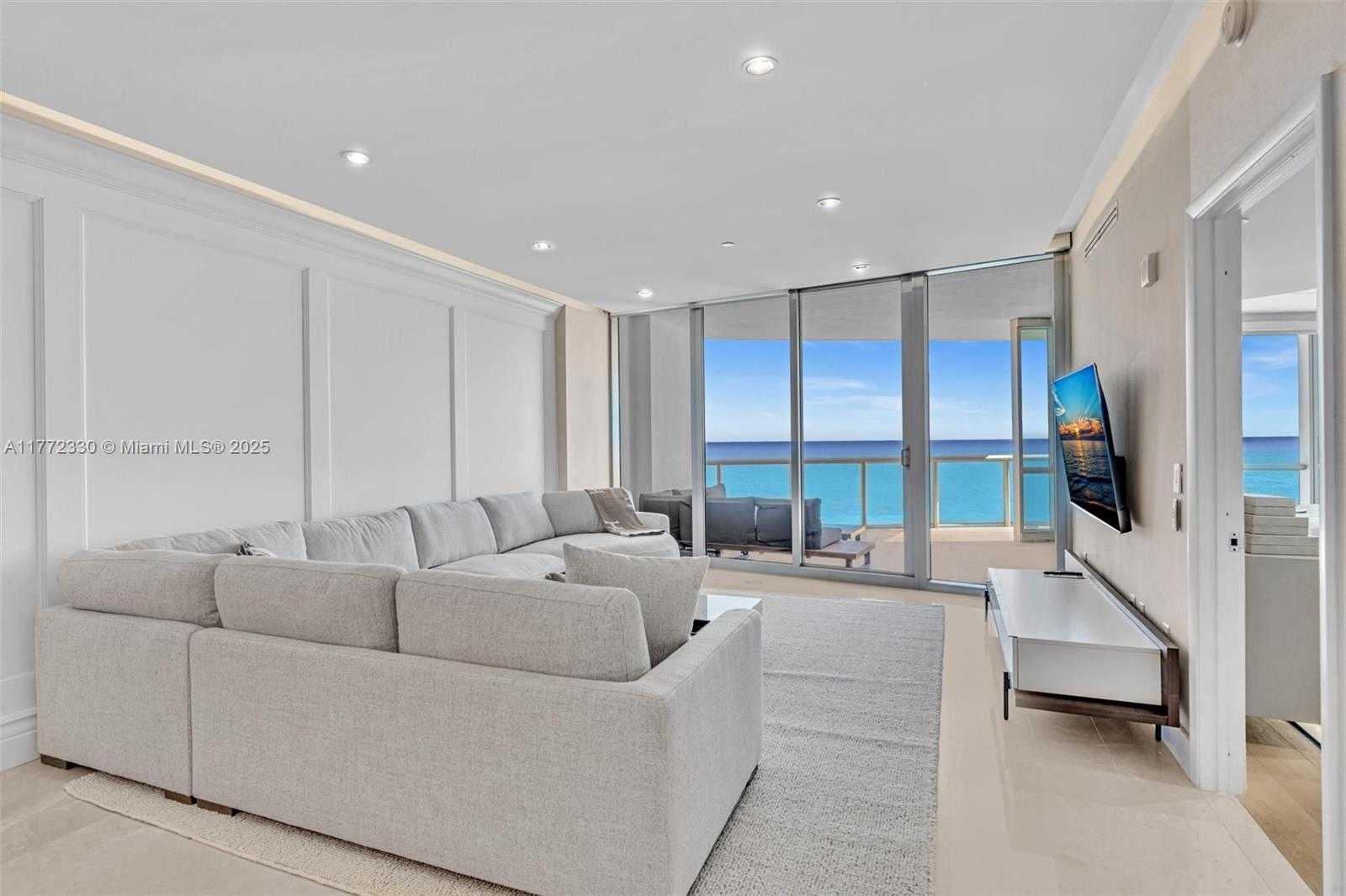 Small Image of 17121 COLLINS AVE #1604, Sunny Isles Beach Number 3