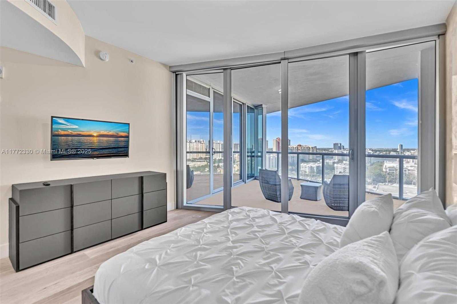Small Image of 17121 COLLINS AVE #1604, Sunny Isles Beach Number 31