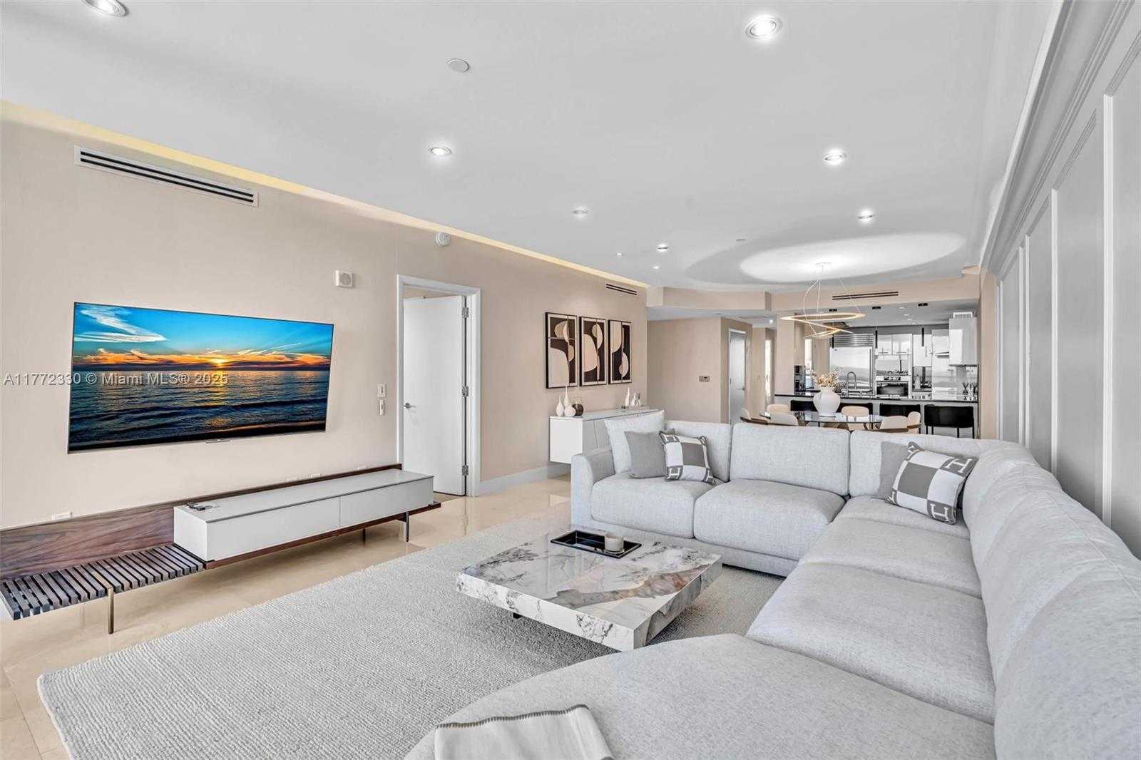 Small Image of 17121 COLLINS AVE #1604, Sunny Isles Beach Number 4