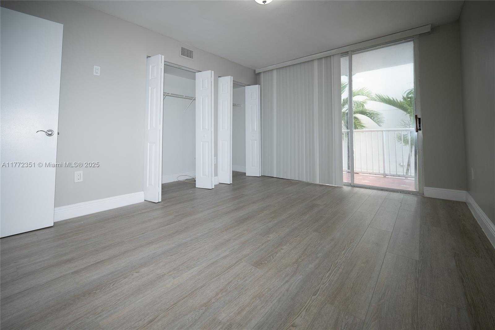 Small Image of 7832 COLLINS AVE #406, Miami Beach Number 7