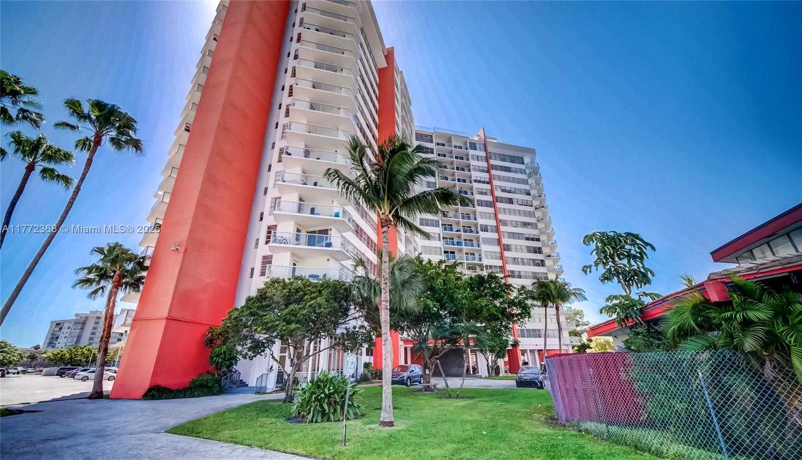 Small Image of 1351 NORTH EAST MIAMI GARDENS DR #813 E, Miami Number 22