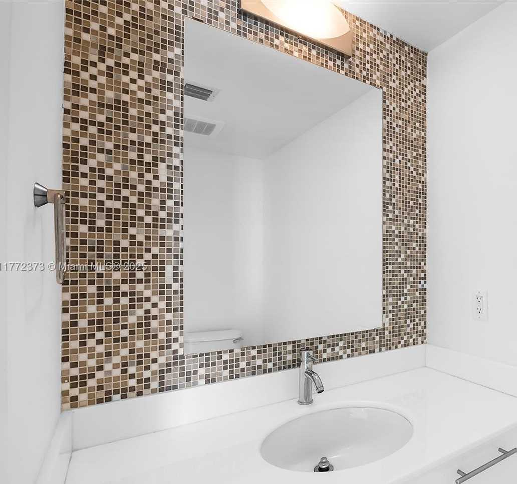 Small Image of 92 SOUTH WEST 3RD ST #2110, Miami Number 15