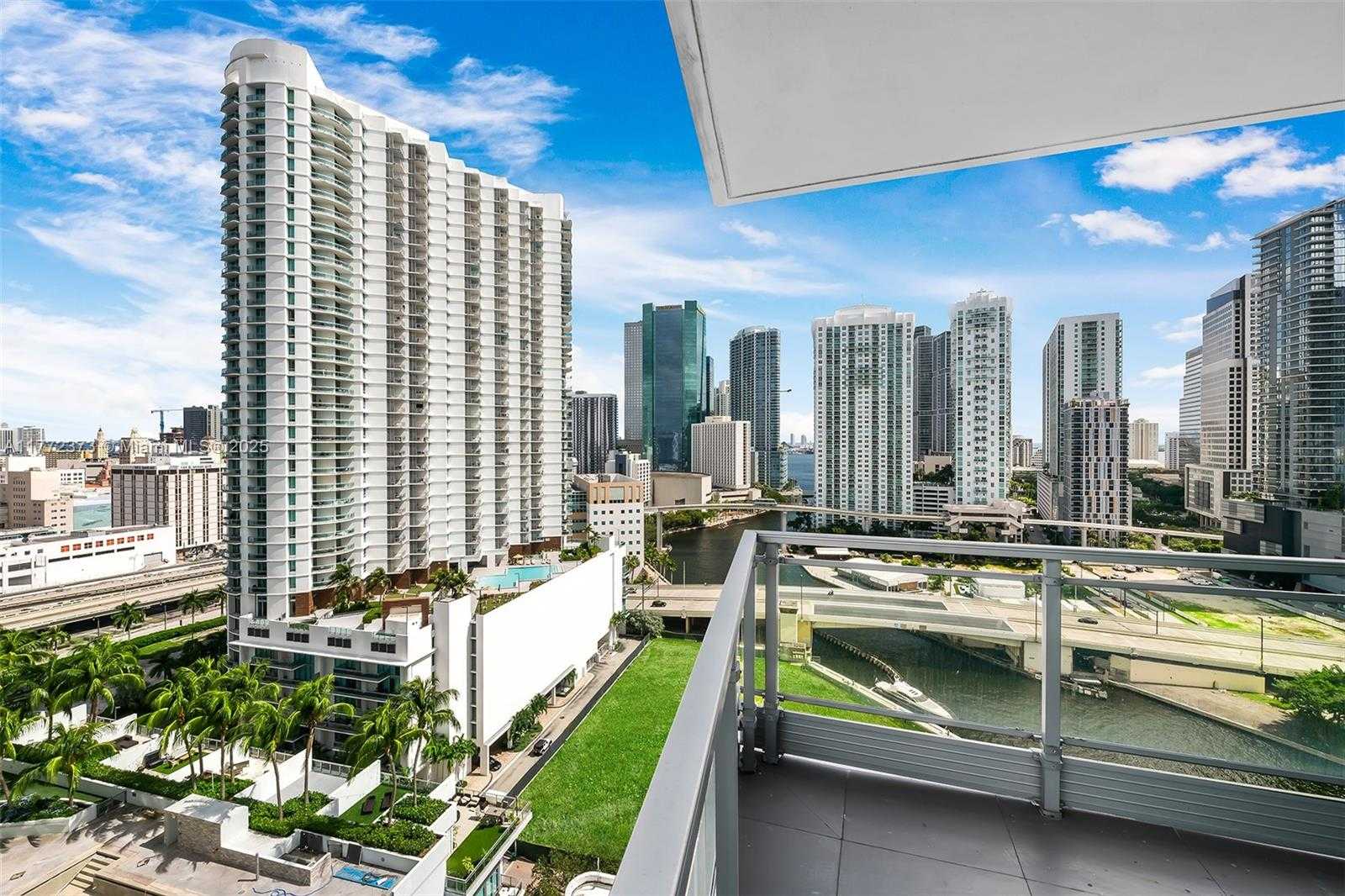 Small Image of 92 SOUTH WEST 3RD ST #2110, Miami Number 17